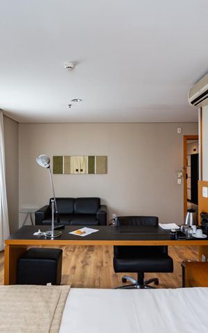 Studio à venda com 32m², 1 quarto e 1 vaga Studio à venda com 32m², 1 quarto e 1 vagaStudio