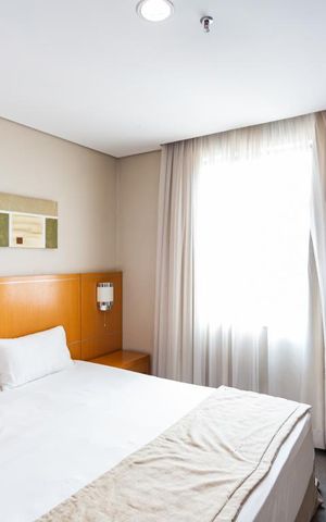 Studio à venda com 32m², 1 quarto e 1 vaga Studio à venda com 32m², 1 quarto e 1 vagaStudio