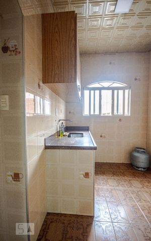 Casa para alugar com 161m², 4 quartos e 3 vagasCozinha- Casa 01
