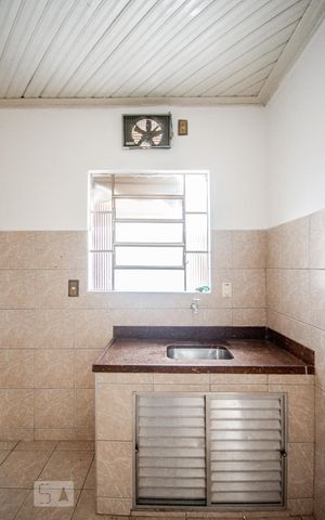 Casa para alugar com 161m², 4 quartos e 3 vagasCozinha- Casa 02