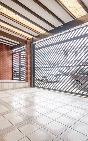 Casa para alugar com 161m², 4 quartos e 3 vagasGaragem