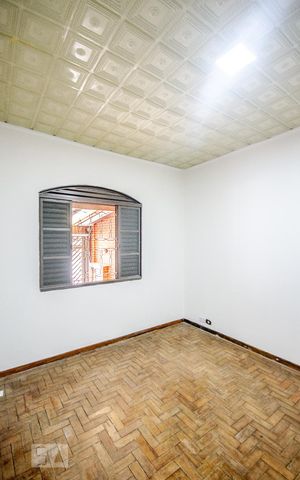 Casa para alugar com 161m², 4 quartos e 3 vagasQuarto 1- Casa 01