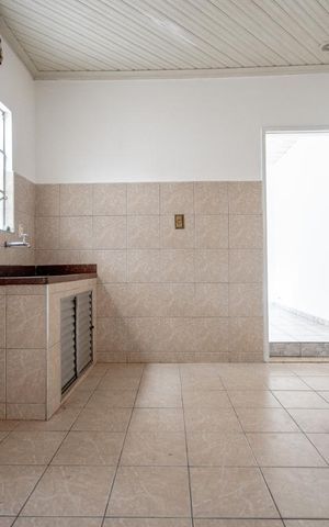 Casa para alugar com 161m², 4 quartos e 3 vagasCozinha- Casa 02
