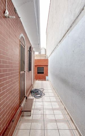 Casa para alugar com 161m², 4 quartos e 3 vagasCorredor