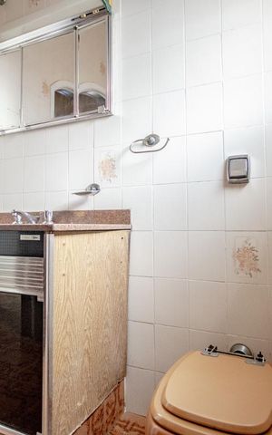 Casa para alugar com 161m², 4 quartos e 3 vagasBanheiro 1- Casa 01