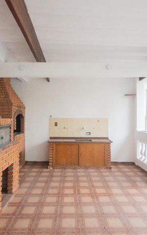 Casa para alugar com 161m², 4 quartos e 3 vagasChurrasqueira