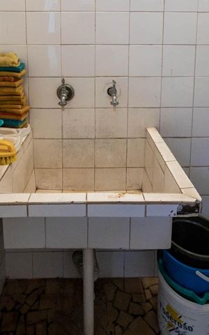 Casa à venda com 220m², 4 quartos e 2 vagasárea de serviço