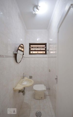 Casa à venda com 180m², 3 quartos e 3 vagasLavabo