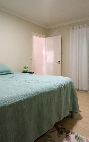 Casa de condomínio à venda com 320m², 4 quartos e 4 vagas Casa de condomínio à venda com 320m², 4 quartos e 4 vagasSuíte 1