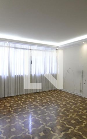 Casa à venda com 170m², 3 quartos e 2 vagasSala