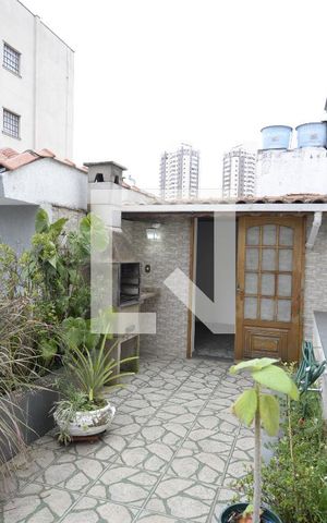 Casa à venda com 170m², 3 quartos e 2 vagasChurrasqueira
