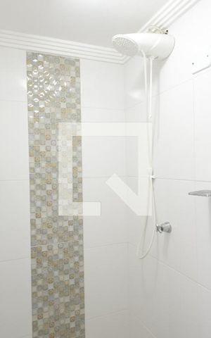 Casa à venda com 170m², 3 quartos e 2 vagasBanheiro 2