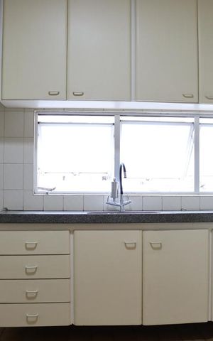 Apartamento para alugar com 107m², 3 quartos e 1 vagaCozinha