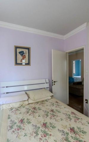 Casa à venda com 410m², 5 quartos e 4 vagas Casa à venda com 410m², 5 quartos e 4 vagasQuarto 3