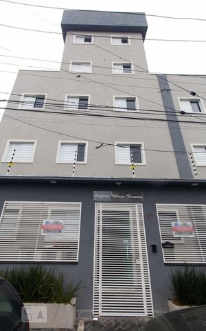 Apartamento para alugar com 44m², 2 quartos e sem vaga Apartamento para alugar com 44m², 2 quartos e sem vagaFachada