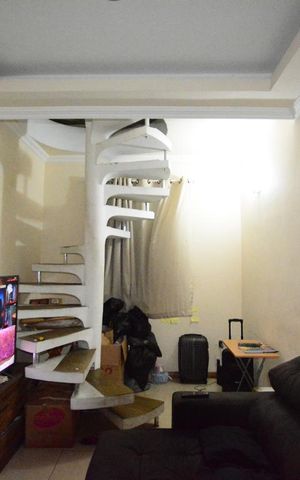 Apartamento à venda com 105m², 2 quartos e sem vagaSala