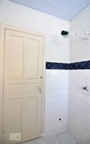 Casa à venda com 161m², 3 quartos e 3 vagasBanheiro da Edícula 