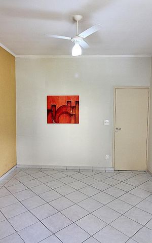 Casa à venda com 161m², 3 quartos e 3 vagasSala