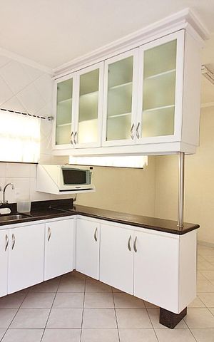 Casa à venda com 161m², 3 quartos e 3 vagasCozinha