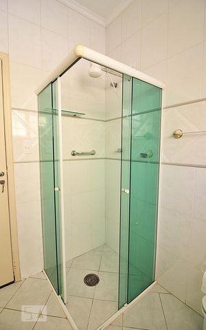 Casa à venda com 161m², 3 quartos e 3 vagasBanheiro Social