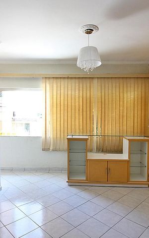 Casa à venda com 161m², 3 quartos e 3 vagasSala