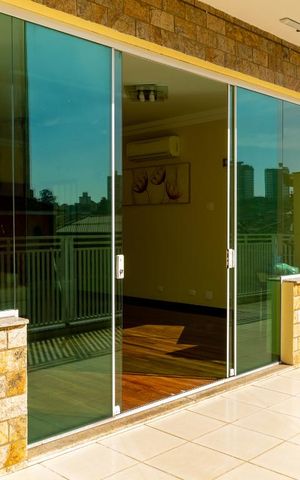 Casa para alugar com 800m², 4 quartos e 8 vagasTerraço Sala