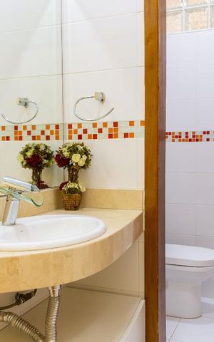 Casa para alugar com 800m², 4 quartos e 8 vagasLavabo