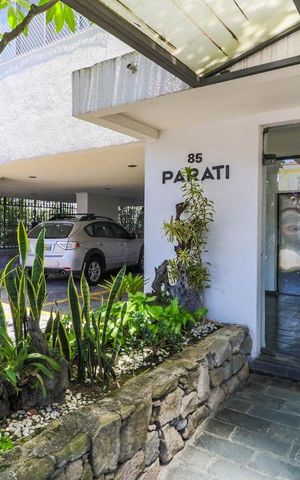 Apartamento à venda com 94m², 3 quartos e 1 vaga Apartamento à venda com 94m², 3 quartos e 1 vagaFachada
