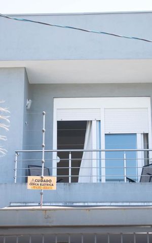 Casa à venda com 138m², 3 quartos e 2 vagasFachada