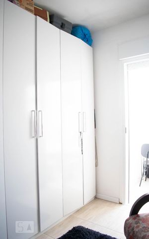 Casa à venda com 138m², 3 quartos e 2 vagasQuarto 2