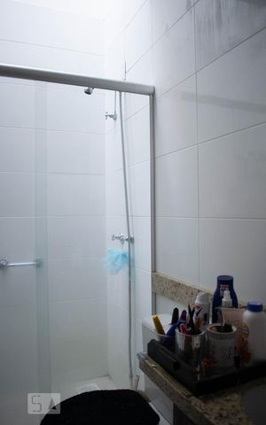 Casa à venda com 138m², 3 quartos e 2 vagasBanheiro