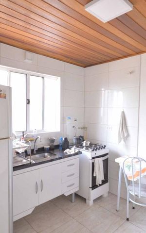 Casa à venda com 120m², 3 quartos e sem vaga Casa à venda com 120m², 3 quartos e sem vagaCozinha