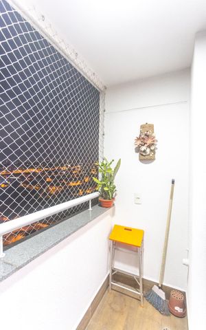 Apartamento à venda com 48m², 2 quartos e 1 vagaVaranda
