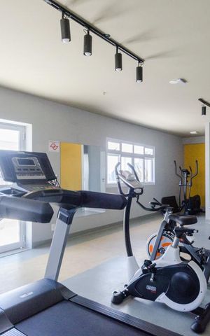 Apartamento à venda com 48m², 2 quartos e 1 vaga Apartamento à venda com 48m², 2 quartos e 1 vagaAcademia