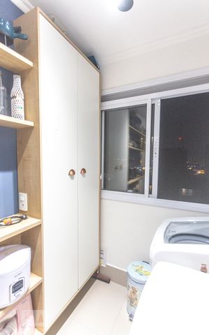 Apartamento à venda com 48m², 2 quartos e 1 vagaÁrea de serviço