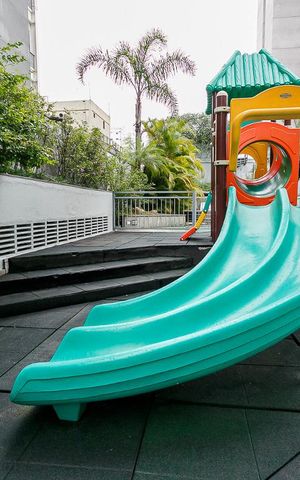 Apartamento à venda com 130m², 2 quartos e 2 vagas Apartamento à venda com 130m², 2 quartos e 2 vagasPlayground