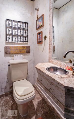 Apartamento à venda com 130m², 2 quartos e 2 vagas Apartamento à venda com 130m², 2 quartos e 2 vagasLavabo