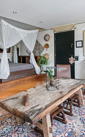 Apartamento à venda com 130m², 2 quartos e 2 vagas Apartamento à venda com 130m², 2 quartos e 2 vagasSala