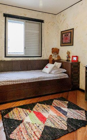 Apartamento à venda com 130m², 2 quartos e 2 vagas Apartamento à venda com 130m², 2 quartos e 2 vagasQuarto