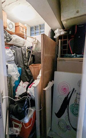 Apartamento à venda com 130m², 2 quartos e 2 vagas Apartamento à venda com 130m², 2 quartos e 2 vagasDepósito