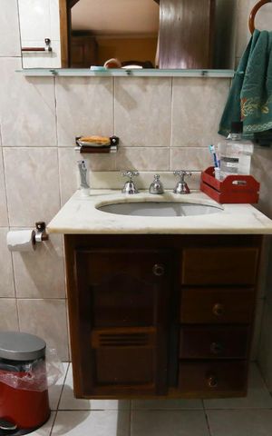 Casa à venda com 220m², 3 quartos e 6 vagasBanheiro suíte 1