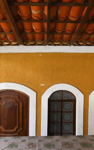 Casa à venda com 220m², 3 quartos e 6 vagasEdícula
