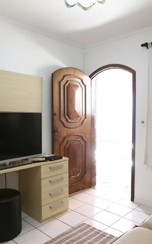 Casa à venda com 220m², 3 quartos e 6 vagasSala