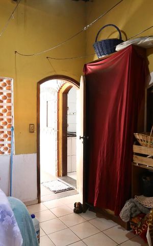 Casa à venda com 220m², 3 quartos e 6 vagasÁrea de Serviço