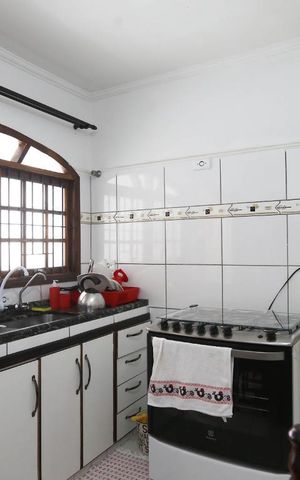 Casa à venda com 220m², 3 quartos e 6 vagasCozinha