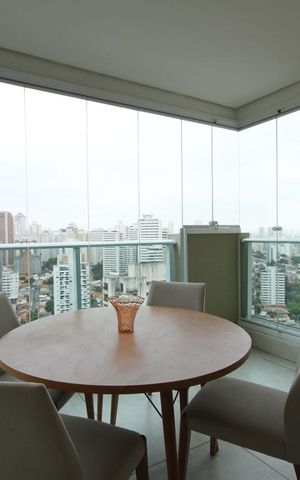 Apartamento para alugar com 40m², 1 quarto e 1 vagaVaranda