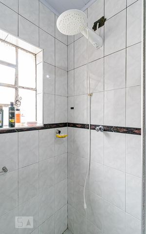 Casa à venda com 306m², 3 quartos e 2 vagasBanheiro da Suíte
