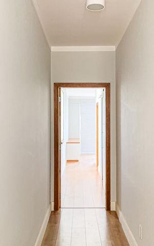Casa para alugar com 340m², 4 quartos e 4 vagas Casa para alugar com 340m², 4 quartos e 4 vagasCorredor