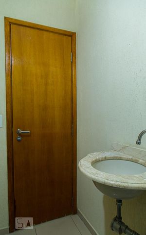 Apartamento à venda com 77m², 2 quartos e 1 vagaLavabo