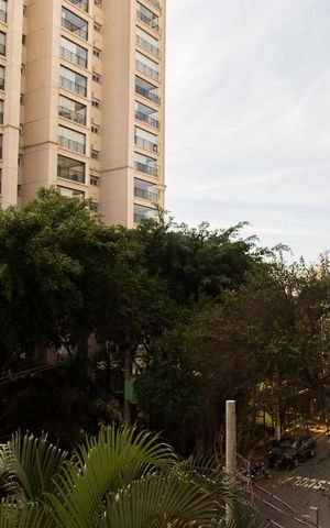 Apartamento à venda com 77m², 2 quartos e 1 vagaVista do quarto 2